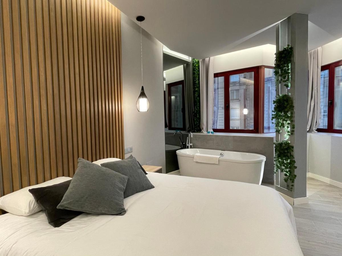 Miluisuites Loft And Spa Catedral. ซานตานเดร์ ภายนอก รูปภาพ